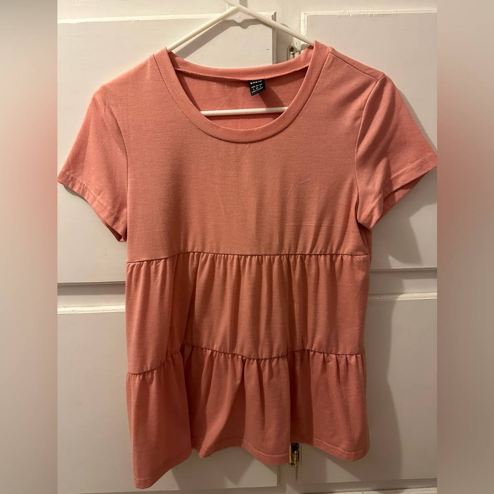 Shein short sleeve T-Shirt. Size Small. Pink